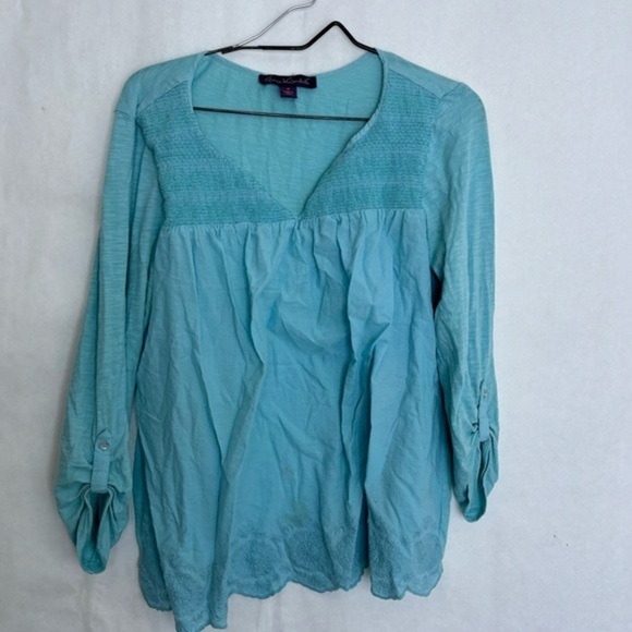 5/$25 Gloria Vanderbilt top medium - Picture 1 of 4
